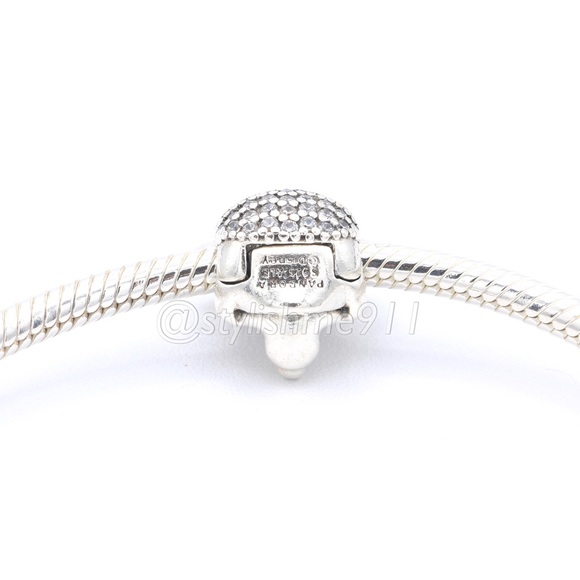 Authentic PANDORA Disney Minnie Clip with Zirconia - Picture 5 of 15